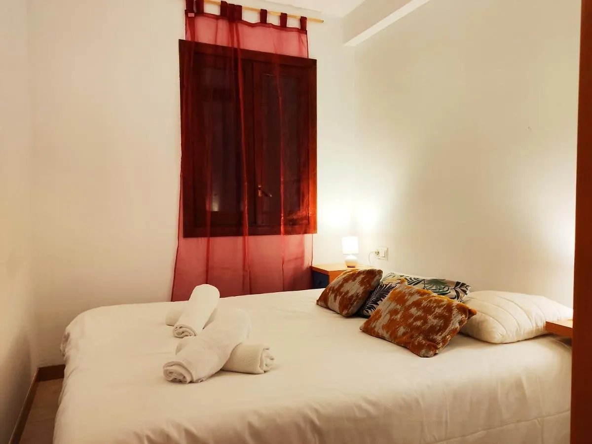 Prober La Miranda Apartment Encamp